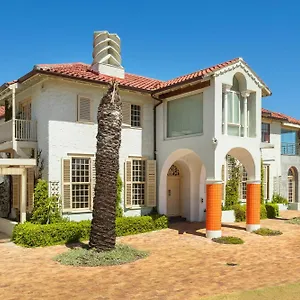 Mira Club , Cape Town South Africa