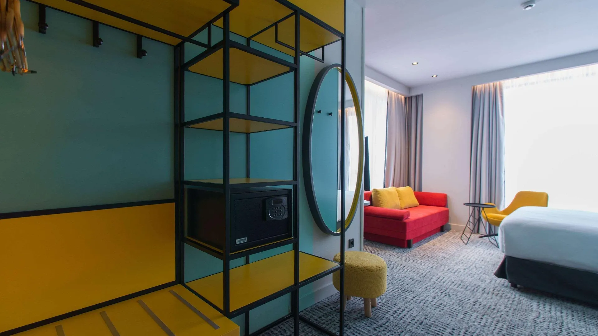 Ibis Styles Tbilisi Center 4*,
